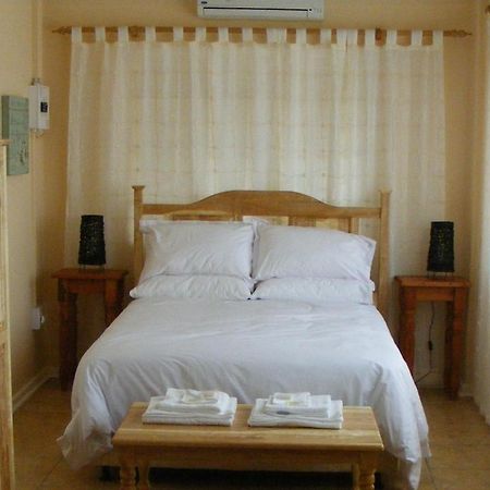 Die Katte Guest House Cottages- Vosburg Zewnętrze zdjęcie